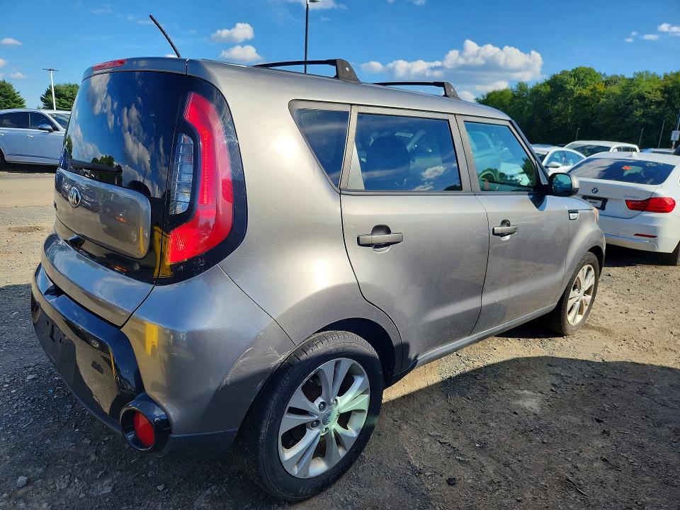 67564236 :رقم المزاد ، KNDJP3A50G7323591 vin ، 2016 Kia Soul مزاد بيع