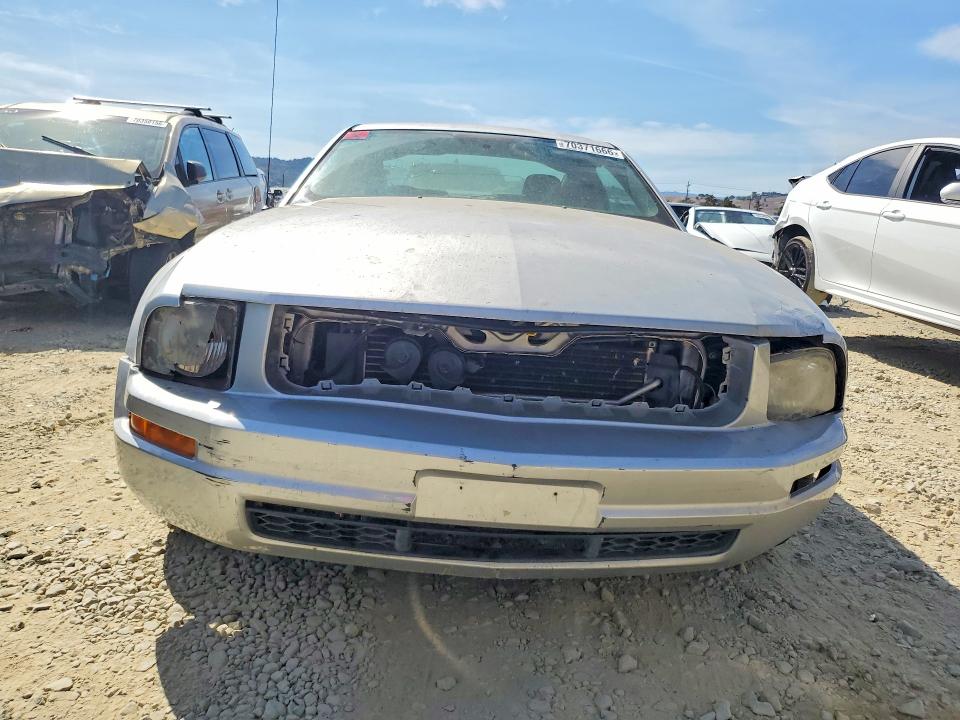 70371666 :رقم المزاد ، 1ZVHT82HX95103533 vin ، 2009 Ford Mustang مزاد بيع