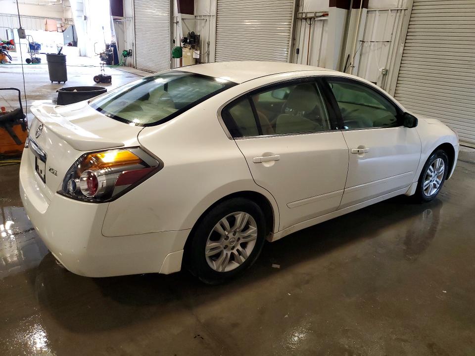 70361136 :رقم المزاد ، 1N4AL2AP1CN575854 vin ، 2012 Nissan Altima مزاد بيع