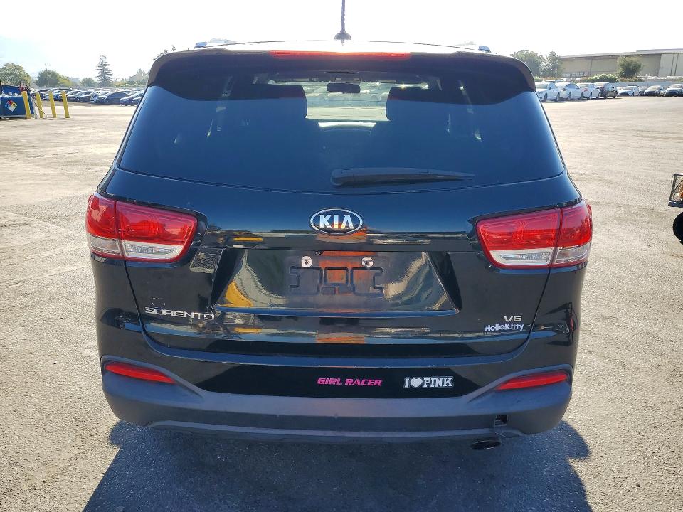 70076856 :رقم المزاد ، 5XYPG4A52HG217941 vin ، 2017 Kia Sorento مزاد بيع