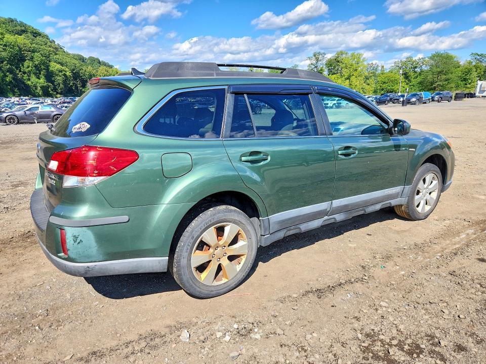 68136016 :رقم المزاد ، 4S4BRBKC4B3324261 vin ، 2011 Subaru Outback مزاد بيع