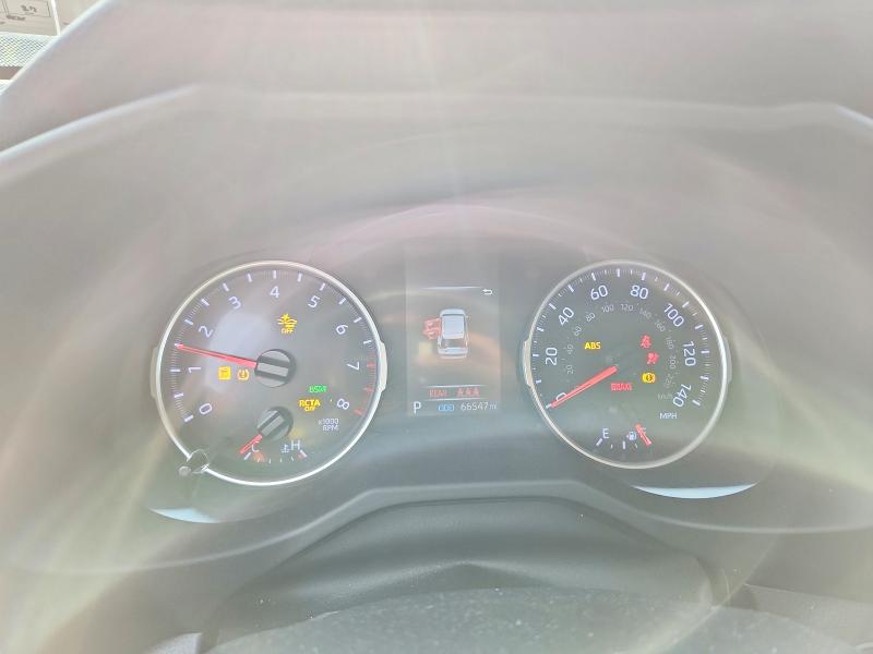 Aukcja sprzedaży 2021 Toyota Rav4, vin: 2T3P1RFV3MW246271, numer aukcji: 70310486