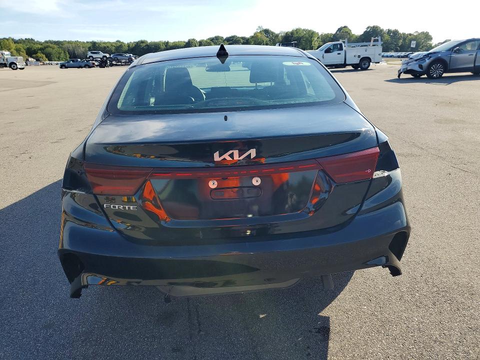 2023 Kia Forte მანქანა იყიდება აუქციონზე, vin: 3KPF24AD2PE653802, აუქციონის ნომერი: 69335216
