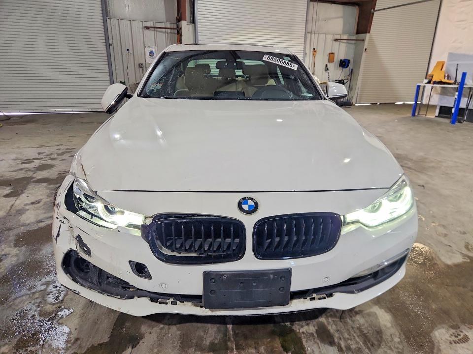 2018 Bmw 330 მანქანა იყიდება აუქციონზე, vin: WBA8D9G56JNU66921, აუქციონის ნომერი: 68506886