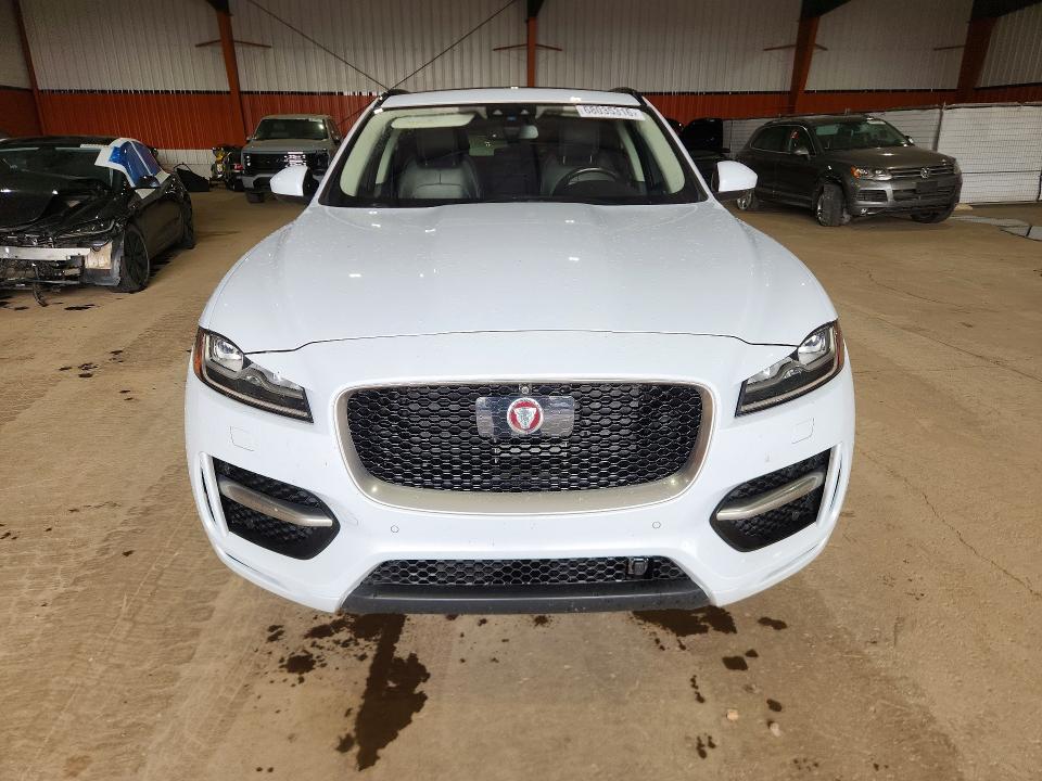 68035316 :رقم المزاد ، SADCL2BV3HA051382 vin ، 2017 Jaguar F-pace مزاد بيع
