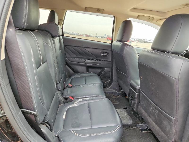 Продажа на аукционе авто 2018 Mitsubishi Outlander, vin: JA4J24A52JZ610957, номер лота: 69820806