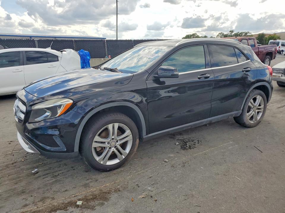 Продаж на аукціоні авто 2015 Mercedes-benz Gla, vin: WDCTG4GB3FJ177811, номер лоту: 70519466