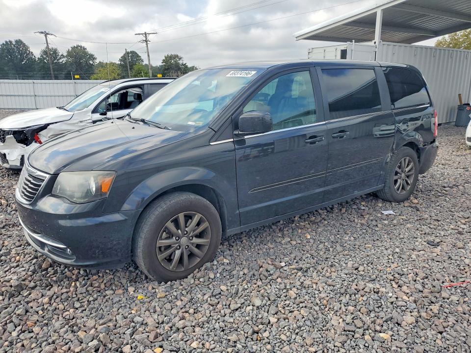 2015 Chrysler Town & Country მანქანა იყიდება აუქციონზე, vin: 2C4RC1HG9FR590882, აუქციონის ნომერი: 69374196