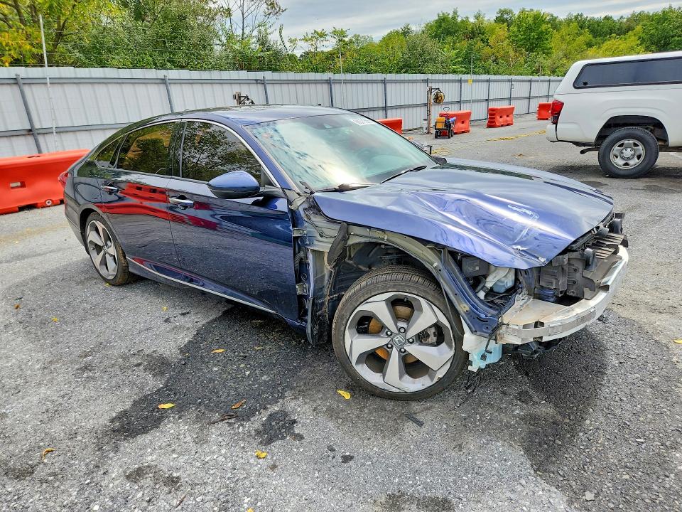 Aukcja sprzedaży 2018 Honda Accord, vin: 1HGCV1F96JA011527, numer aukcji: 68371566