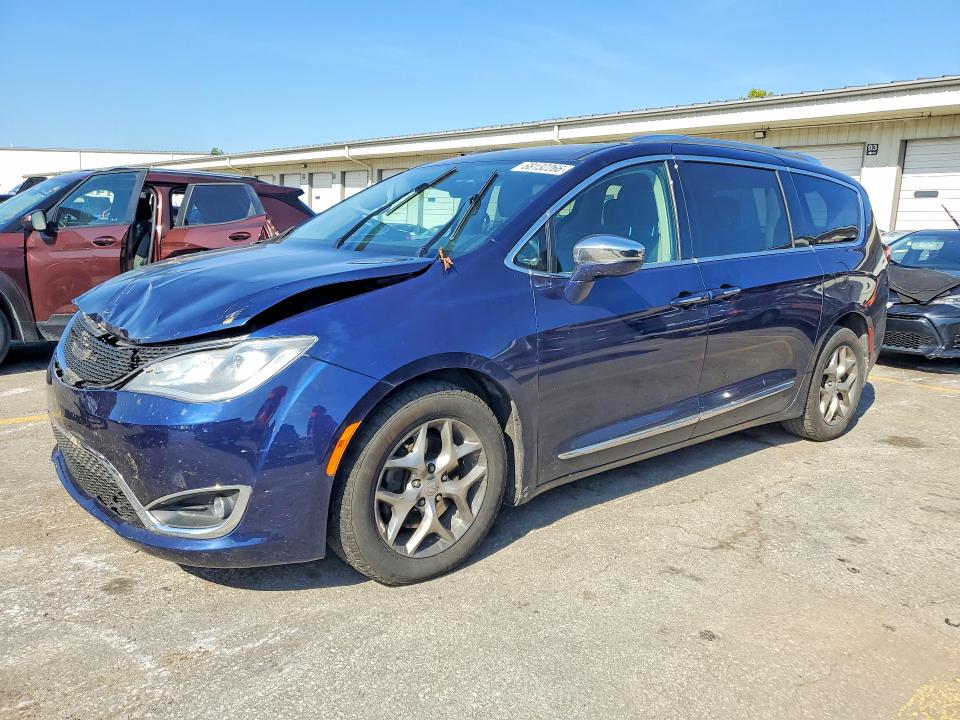 2018 Chrysler Pacifica მანქანა იყიდება აუქციონზე, vin: 2C4RC1GG0JR251647, აუქციონის ნომერი: 68132266