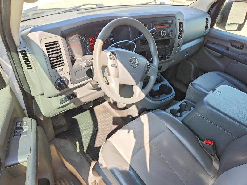 68574196 :رقم المزاد ، 1N6BF0LYXHN809980 vin ، 2017 Nissan Nv مزاد بيع