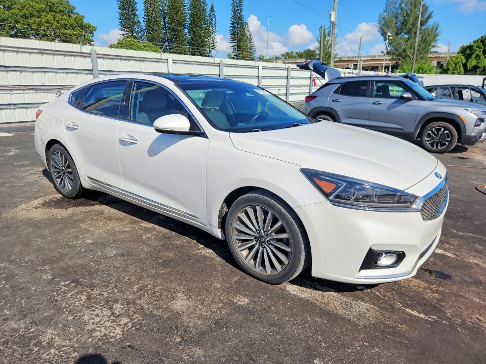 68753906 :رقم المزاد ، KNALC4J1XH5089879 vin ، 2017 Kia Cadenza مزاد بيع