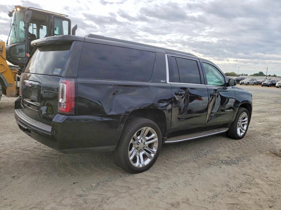 67478176 :رقم المزاد ، 1GKS1GKC7JR400306 vin ، 2018 Gmc Yukon Xl مزاد بيع