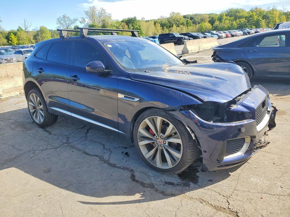 Продаж на аукціоні авто 2018 Jaguar F-pace, vin: SADCM2FV8JA240512, номер лоту: 70177556