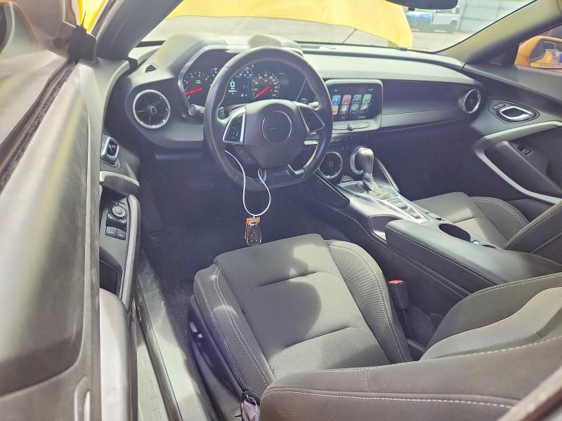 67832546 :رقم المزاد ، 1G1FF3D73H0140940 vin ، 2017 Chevrolet Camaro مزاد بيع