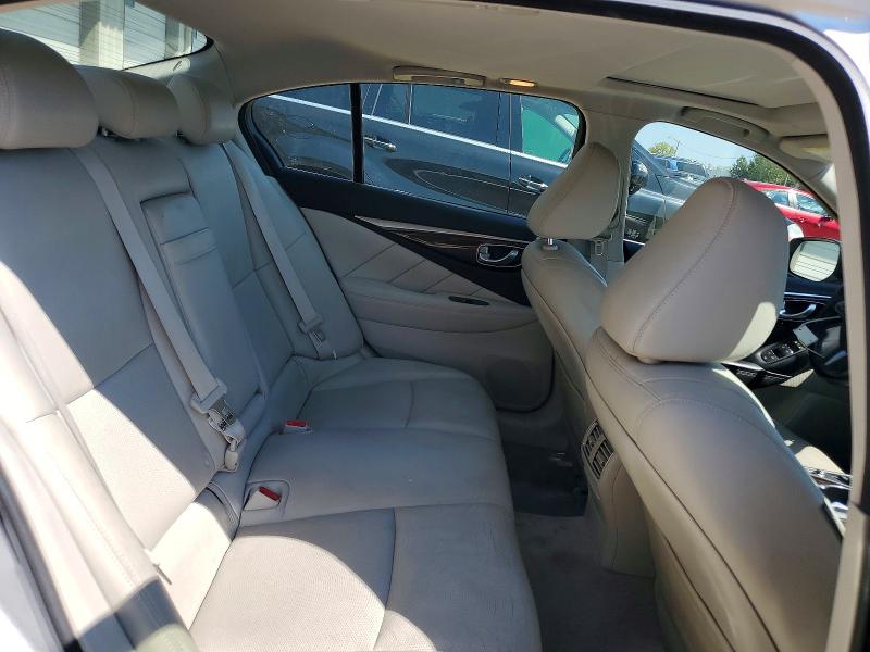 68737446 :رقم المزاد ، JN1BV7AR0FM397939 vin ، 2015 Infiniti Q50 مزاد بيع