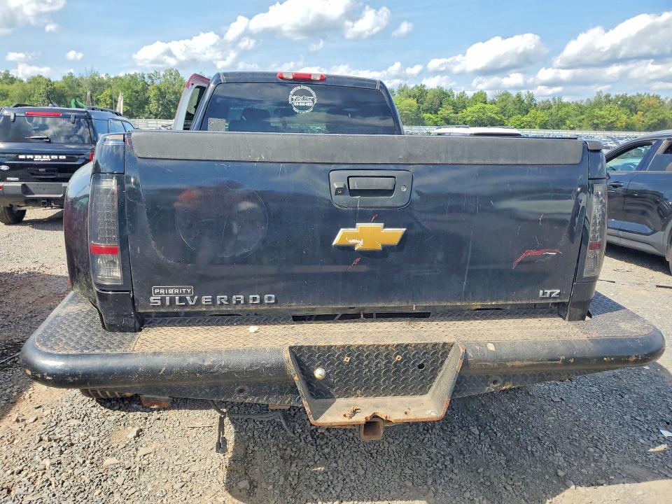 67834686 :رقم المزاد ، 1GC4K1C88EF106753 vin ، 2014 Chevrolet Silverado مزاد بيع