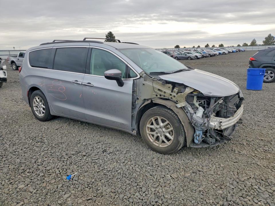 2021 Chrysler Voyager მანქანა იყიდება აუქციონზე, vin: 2C4RC1DG0MR523896, აუქციონის ნომერი: 70537326