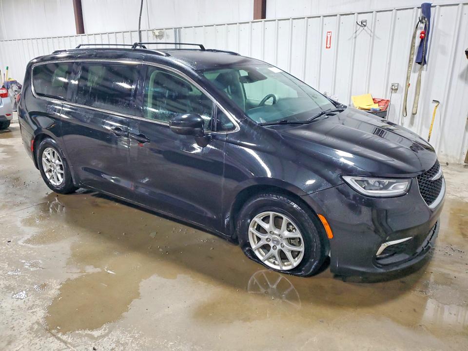 69217326 :رقم المزاد ، 2C4RC1BG9NR195303 vin ، 2022 Chrysler Pacifica مزاد بيع