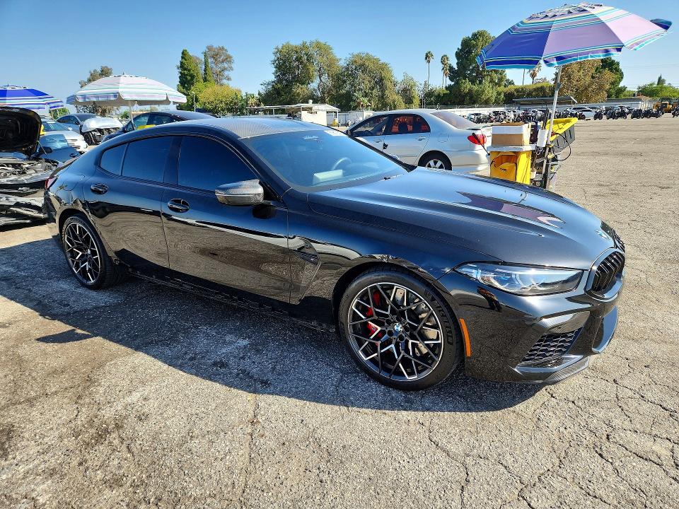 2025 Bmw M8 მანქანა იყიდება აუქციონზე, vin: WBSGV0C09SCS25815, აუქციონის ნომერი: 69813816