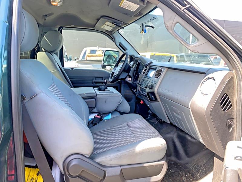 2011 Ford F550 მანქანა იყიდება აუქციონზე, vin: 1FDUF5HT0BEB90590, აუქციონის ნომერი: 69202696
