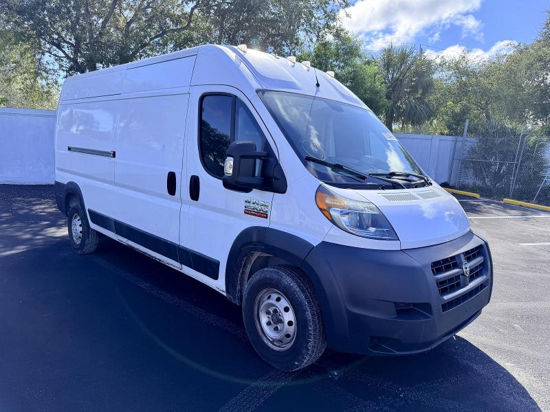 70544496 :رقم المزاد ، 3C6TRVDG1HE511301 vin ، 2017 Ram Promaster 2500 مزاد بيع