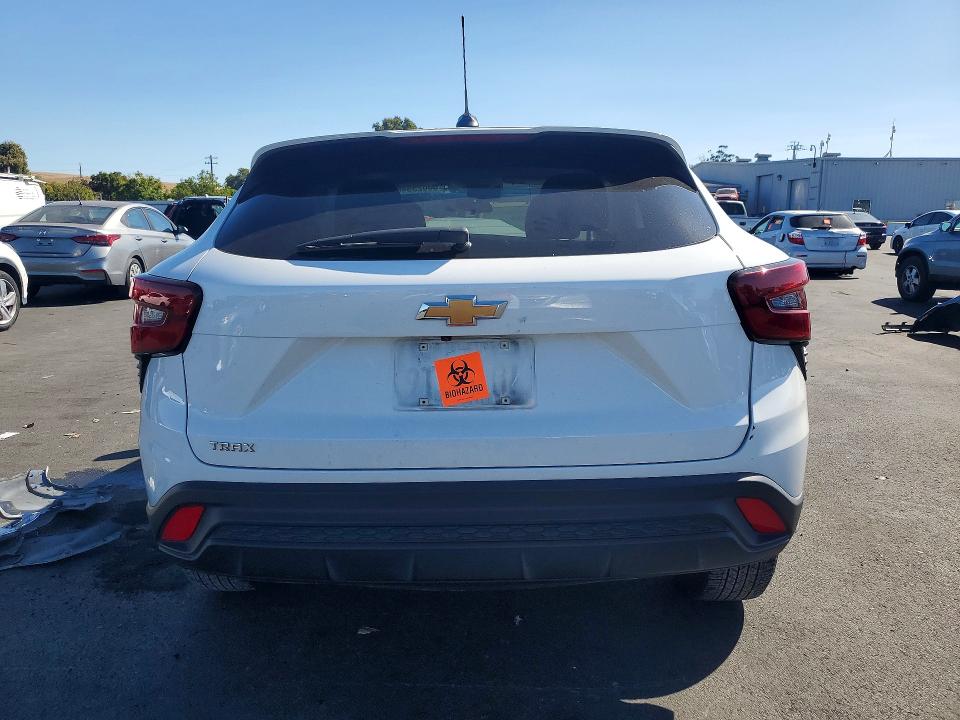 2025 Chevrolet Trax მანქანა იყიდება აუქციონზე, vin: KL77LFEP7SC276396, აუქციონის ნომერი: 68623946