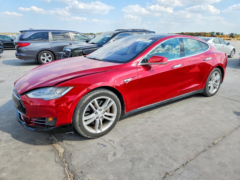 Продаж на аукціоні авто 2014 Tesla Model S, vin: 5YJSA1H1XEFP30368, номер лоту: 69403096