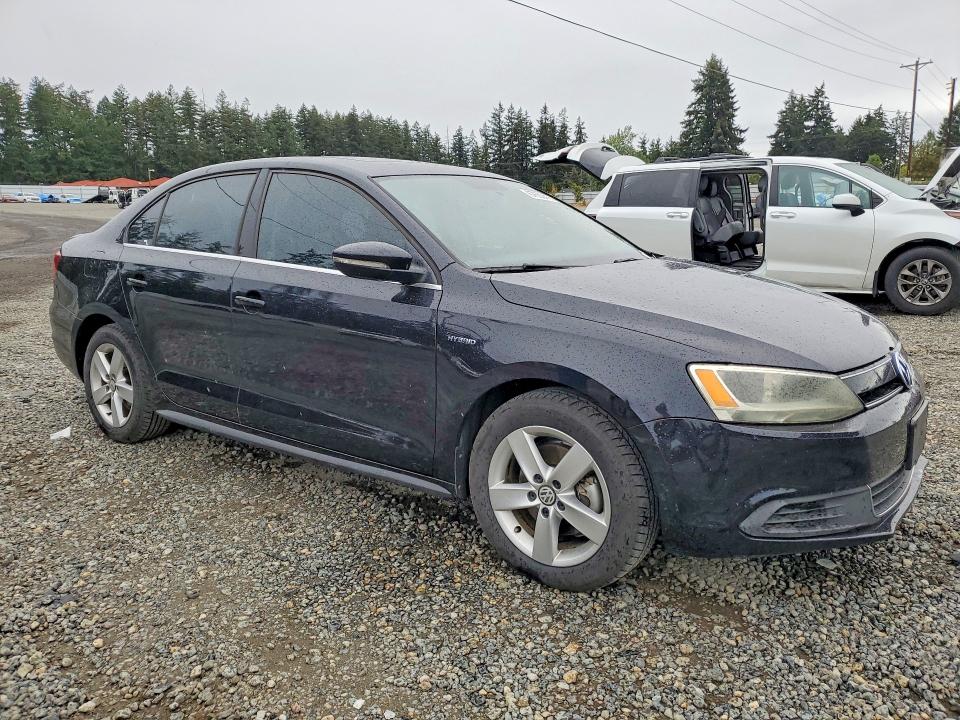67650416 :رقم المزاد ، 3VW637AJ0EM212237 vin ، 2014 Volkswagen Jetta مزاد بيع