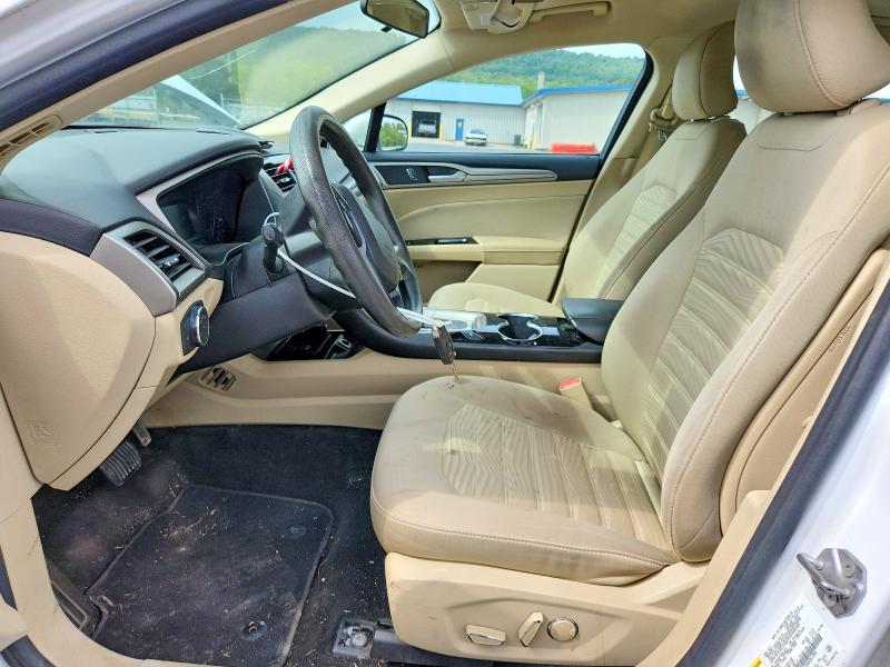 68436116 :رقم المزاد ، 3FA6P0H72GR261394 vin ، 2016 Ford Fusion مزاد بيع