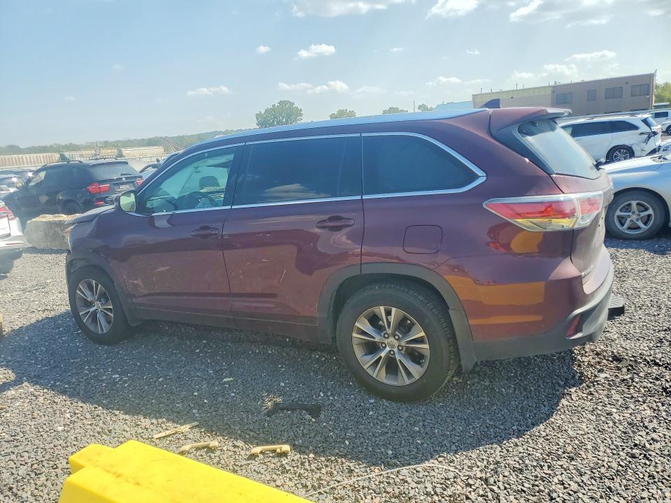 67393256 :رقم المزاد ، 5TDJKRFH5FS105574 vin ، 2015 Toyota Highlander مزاد بيع