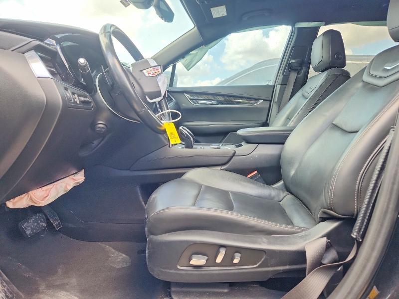 65593826 :رقم المزاد ، 1GYKPCRS1LZ114612 vin ، 2020 Cadillac Xt6 مزاد بيع