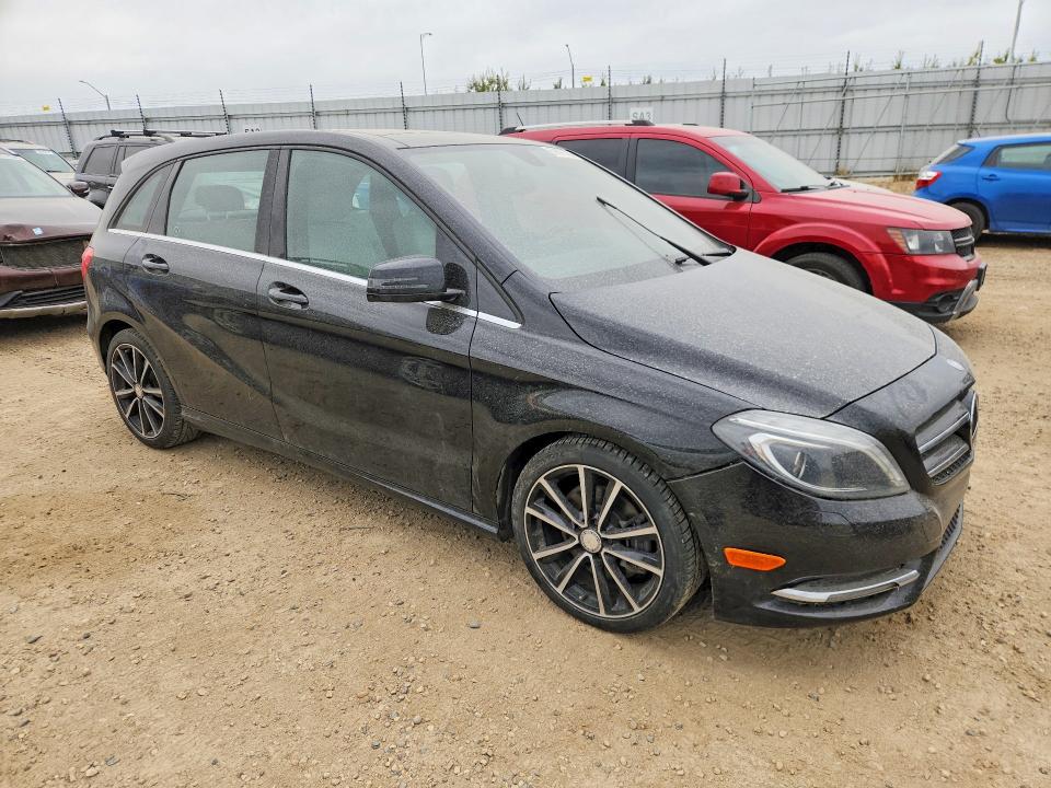 Продаж на аукціоні авто 2013 Mercedes-benz B250, vin: WDDMH4EB0DJ165399, номер лоту: 69679186