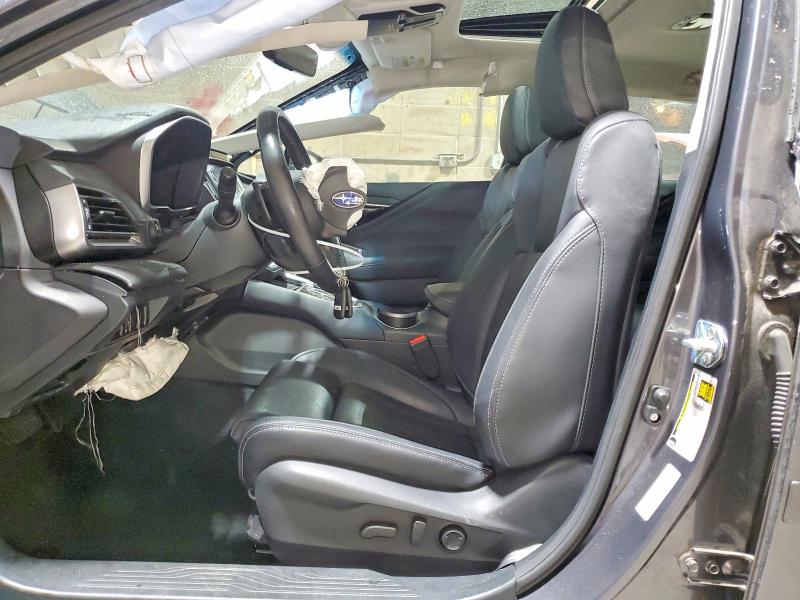 68562676 :رقم المزاد ، 4S3BWAN61N3015784 vin ، 2022 Subaru Legacy مزاد بيع