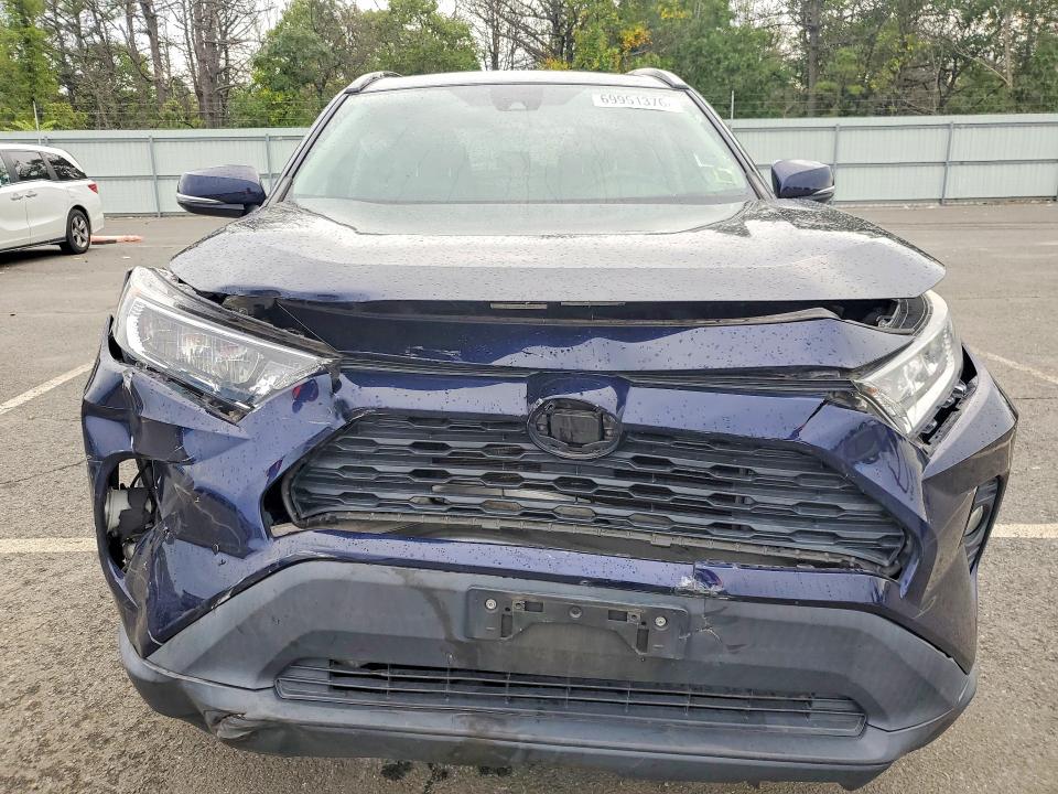 69951376 :رقم المزاد ، 2T3A1RFV4KC013309 vin ، 2019 Toyota Rav4 مزاد بيع
