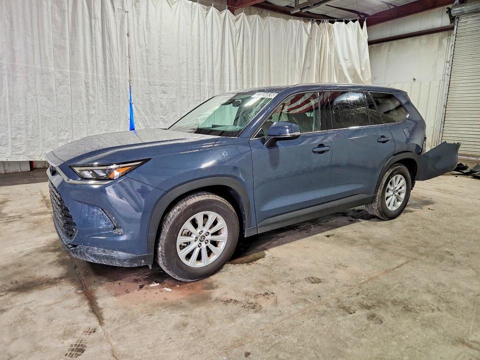Aukcja sprzedaży 2026 Toyota Grand Highlander, vin: 5TDAAAB55TS131099, numer aukcji: 71034836