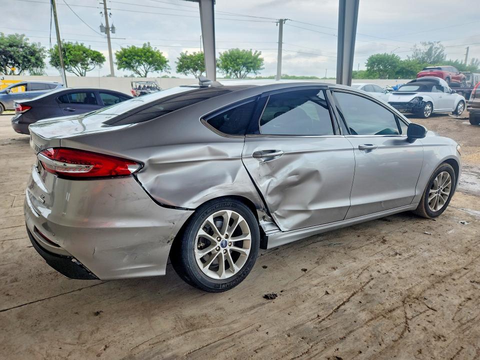 Продажа на аукционе авто 2020 Ford Fusion, vin: 3FA6P0HD3LR257158, номер лота: 69999386