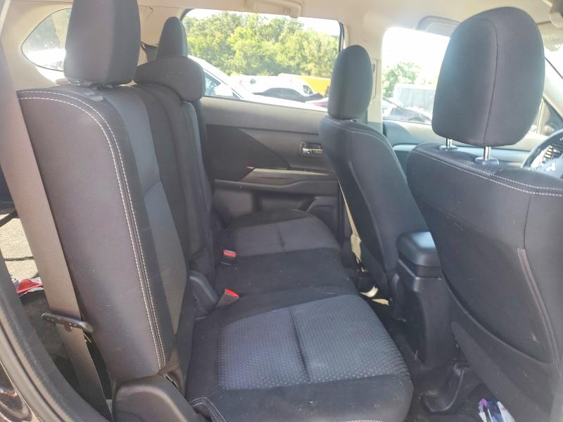 2017 Mitsubishi Outlander მანქანა იყიდება აუქციონზე, vin: JA4AZ3A32HZ020806, აუქციონის ნომერი: 67797626
