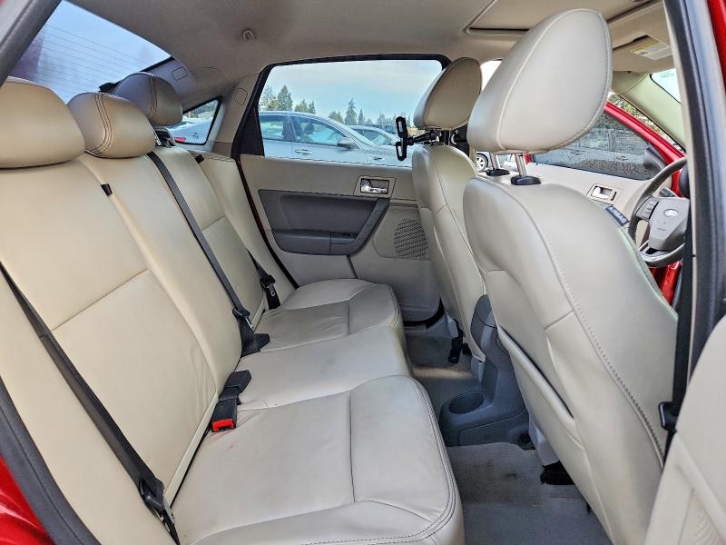 2010 Ford Focus მანქანა იყიდება აუქციონზე, vin: 1FAHP3GNXAW141020, აუქციონის ნომერი: 70026936