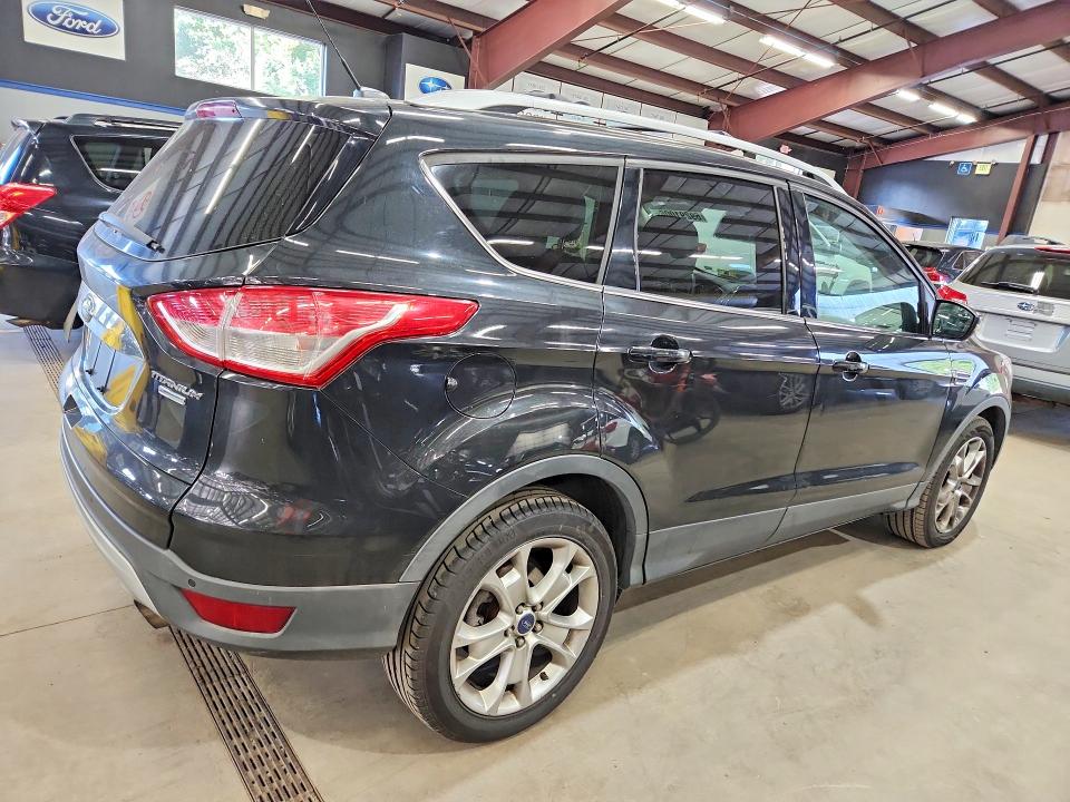 Продаж на аукціоні авто 2015 Ford Escape, vin: 1FMCU9J99FUA55885, номер лоту: 69291006