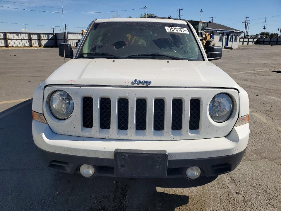 70701876 :رقم المزاد ، 1C4NJPBB9GD548527 vin ، 2016 Jeep Patriot مزاد بيع
