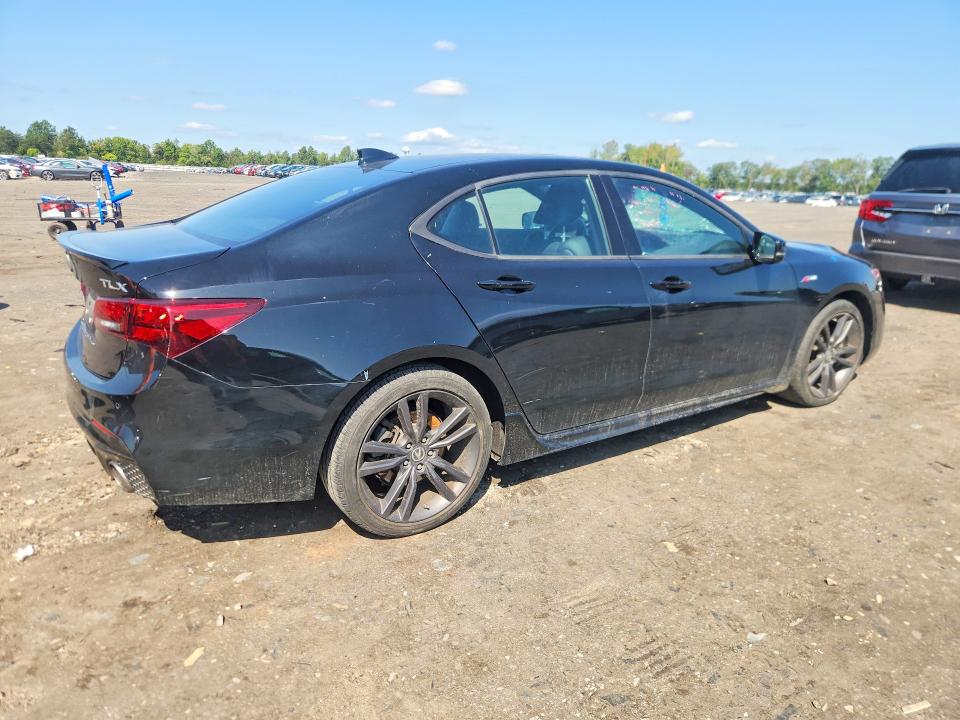 68417776 :رقم المزاد ، 19UUB2F68KA003598 vin ، 2019 Acura Tlx مزاد بيع
