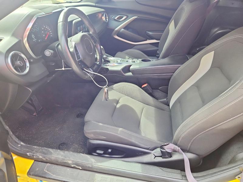 67832546 :رقم المزاد ، 1G1FF3D73H0140940 vin ، 2017 Chevrolet Camaro مزاد بيع