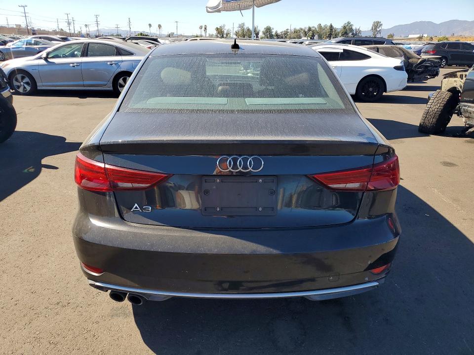 Продажа на аукционе авто 2017 Audi A3, vin: WAUAUGFF7H1037904, номер лота: 67383146