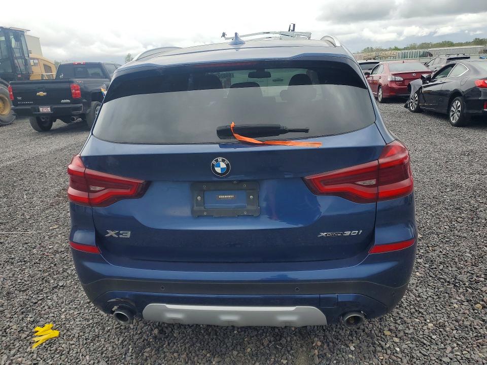 69824466 :رقم المزاد ، 5UXTR9C51JLD69028 vin ، 2018 Bmw X3 مزاد بيع