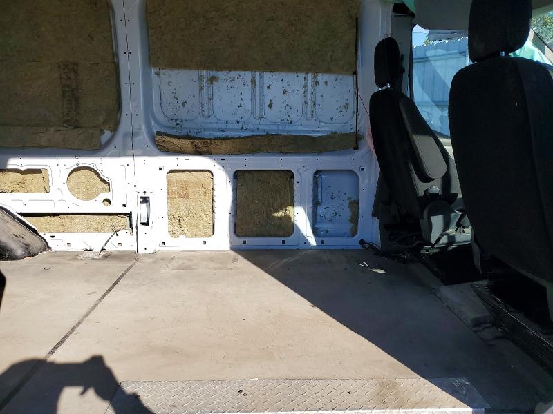70283546 :رقم المزاد ، 1FTBR3X86MKA06701 vin ، 2021 Ford Transit 250 مزاد بيع