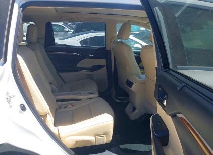Продажа на аукционе авто 2019 Toyota Highlander Hybrid, vin: 5TDDGRFH0KS059077, номер лота: 71279336