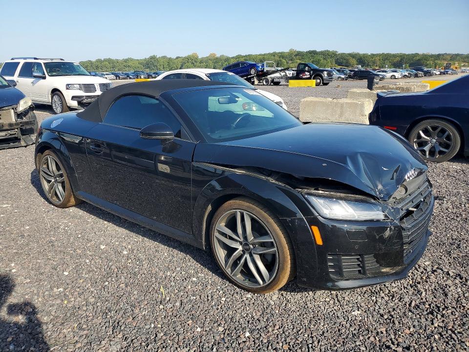 67371976 :رقم المزاد ، TRUT5CFV0H1018626 vin ، 2017 Audi Tt مزاد بيع