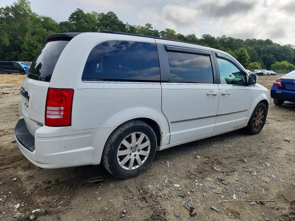 67141486 :رقم المزاد ، 2A4RR8DXXAR366715 vin ، 2010 Chrysler Town & Country مزاد بيع