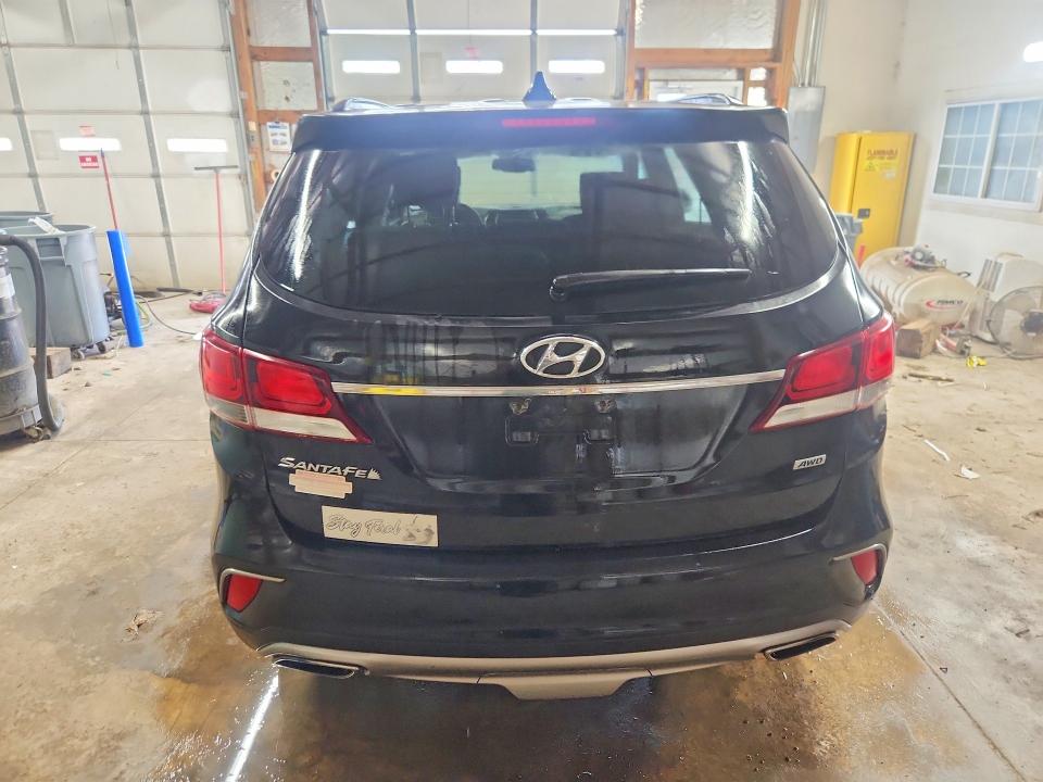 Продажа на аукционе авто 2017 Hyundai Santa Fe, vin: KM8SMDHF8HU185721, номер лота: 68691376